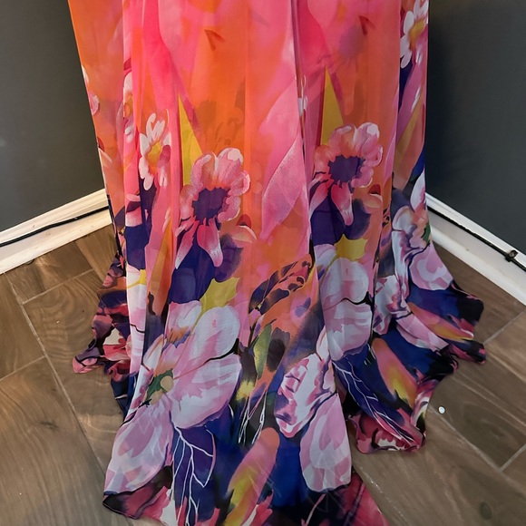 Beaded waist band colorful Wedding or prom dress - Picture 10 of 12